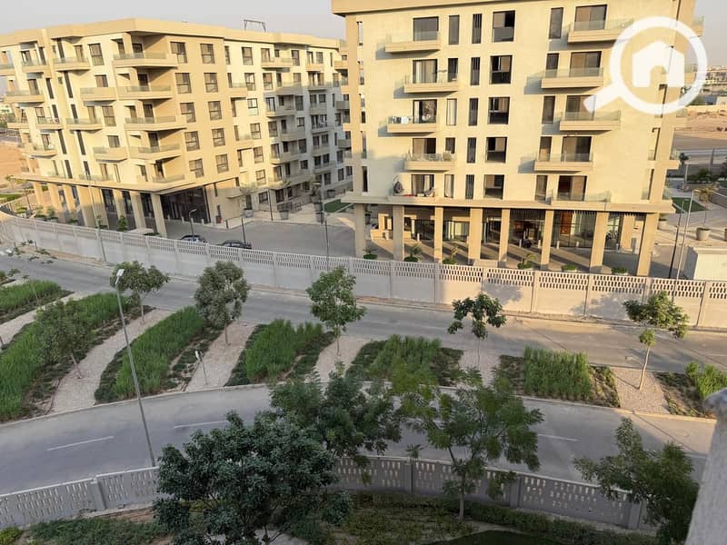 2 WhatsApp Image 2025-10-26 at 10.17. 13 PM (1). jpeg