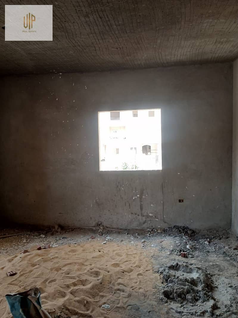 2 WhatsApp Image 2025-10-16 at 19.17. 33_4f400164. jpg