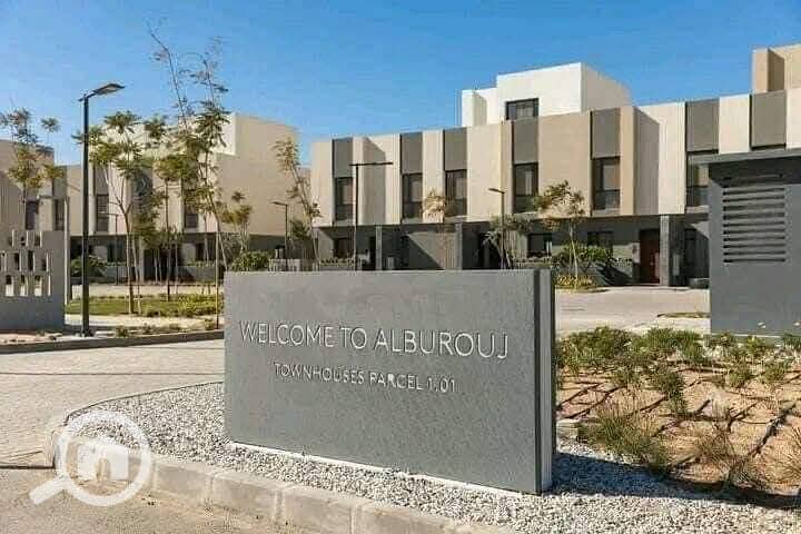 4 WhatsApp Image 2025-09-22 at 15.23. 35_40ecd9c0. jpg