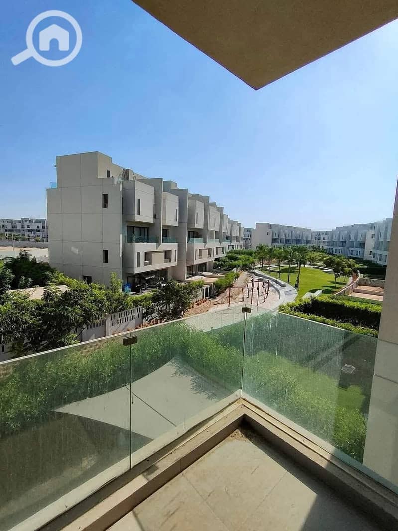 7 WhatsApp Image 2025-09-22 at 15.23. 37_46ed3179. jpg