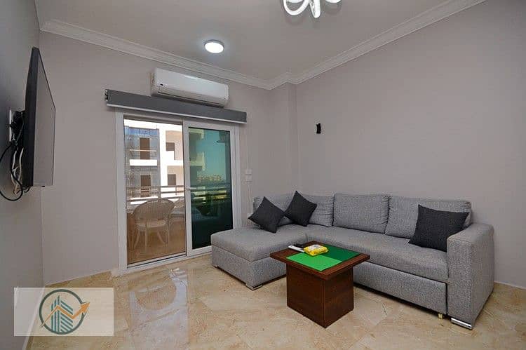 5 DSC_0578_761f1_lg. jpg