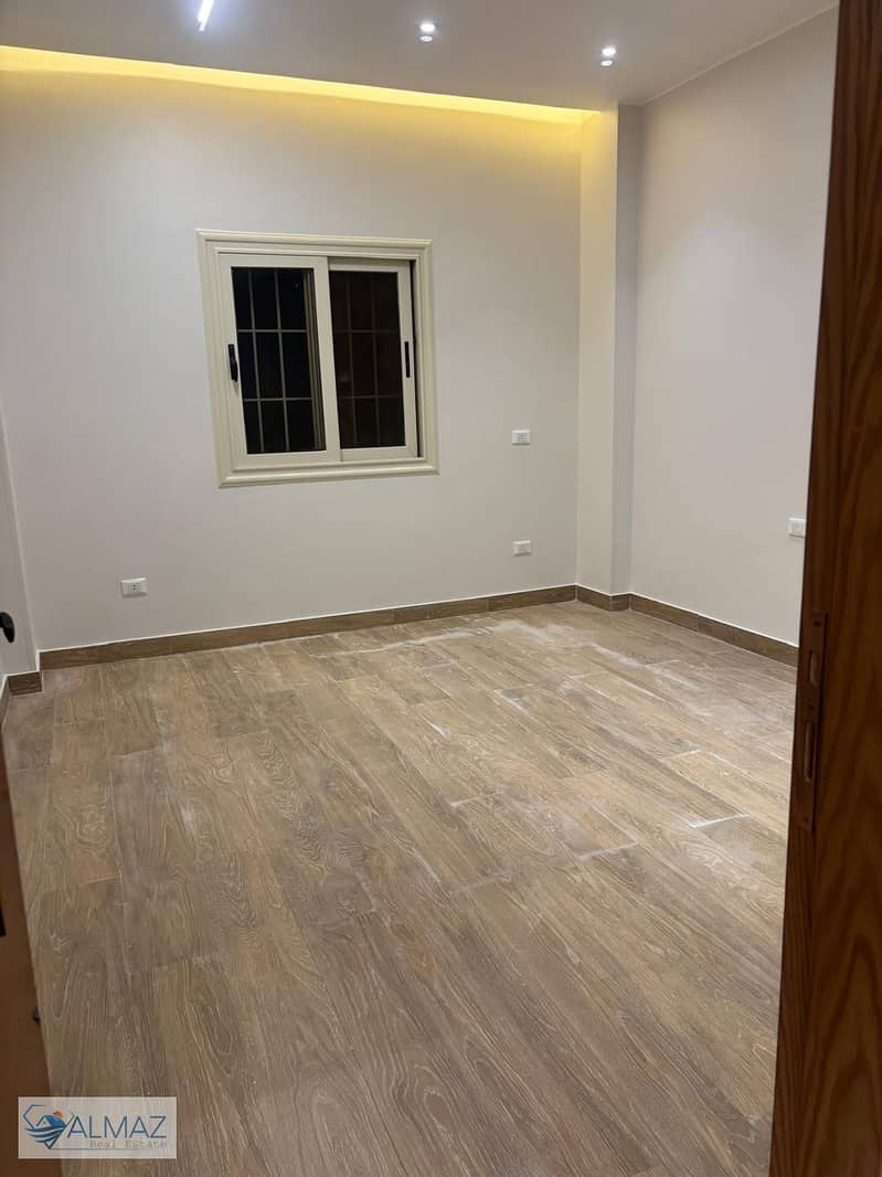 2 WhatsApp Image 2025-10-27 at 12.17. 42 PM (2). jpeg