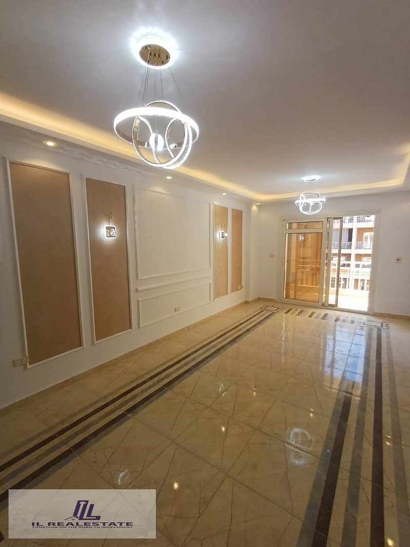 3 035474a9-24c7-404c-ad2e-e76a6b788e1c. jpg