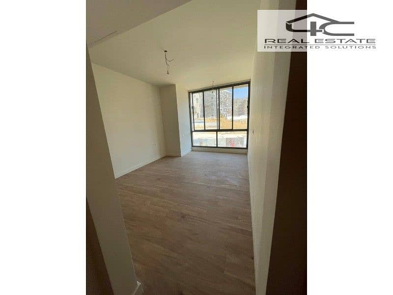 5 WhatsApp Image 2023-11-02 at 3.27. 58 PM (1). jpg