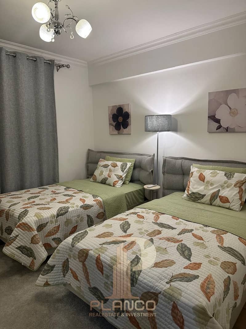 5 9ac418da-1ac5-4f77-8a19-157eb450a6d0. jpg