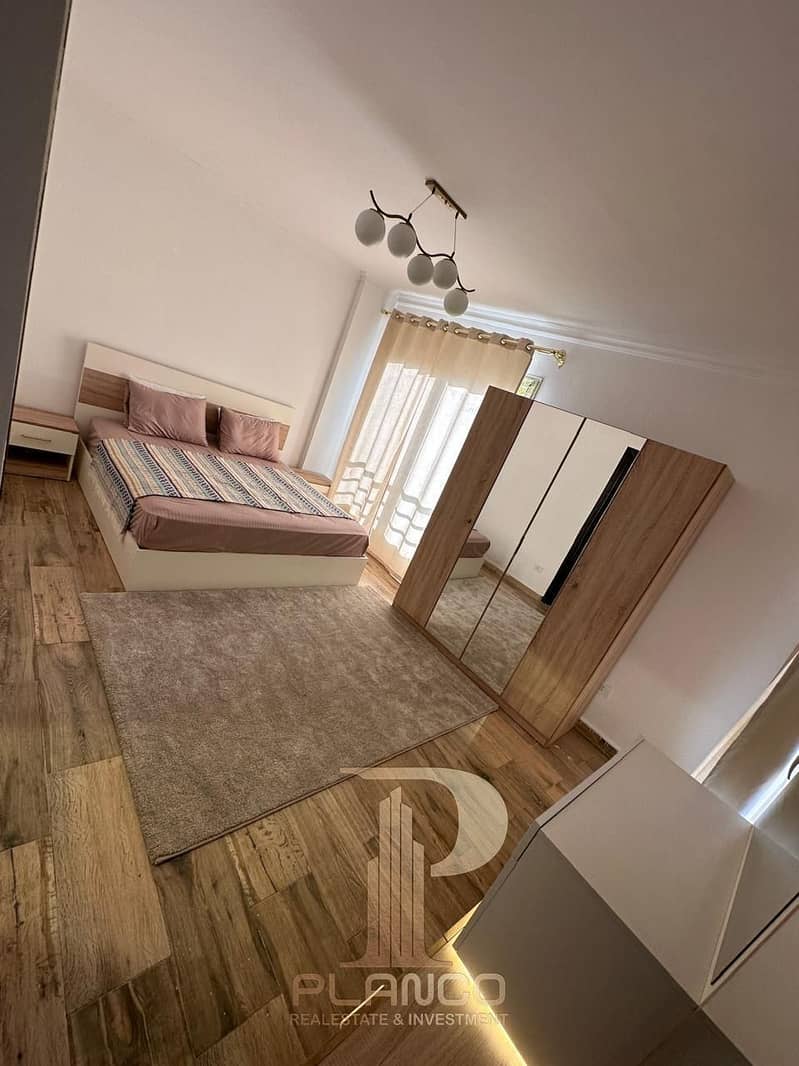 13 e347fc40-08b8-428c-9e97-412d7da75478. jpg