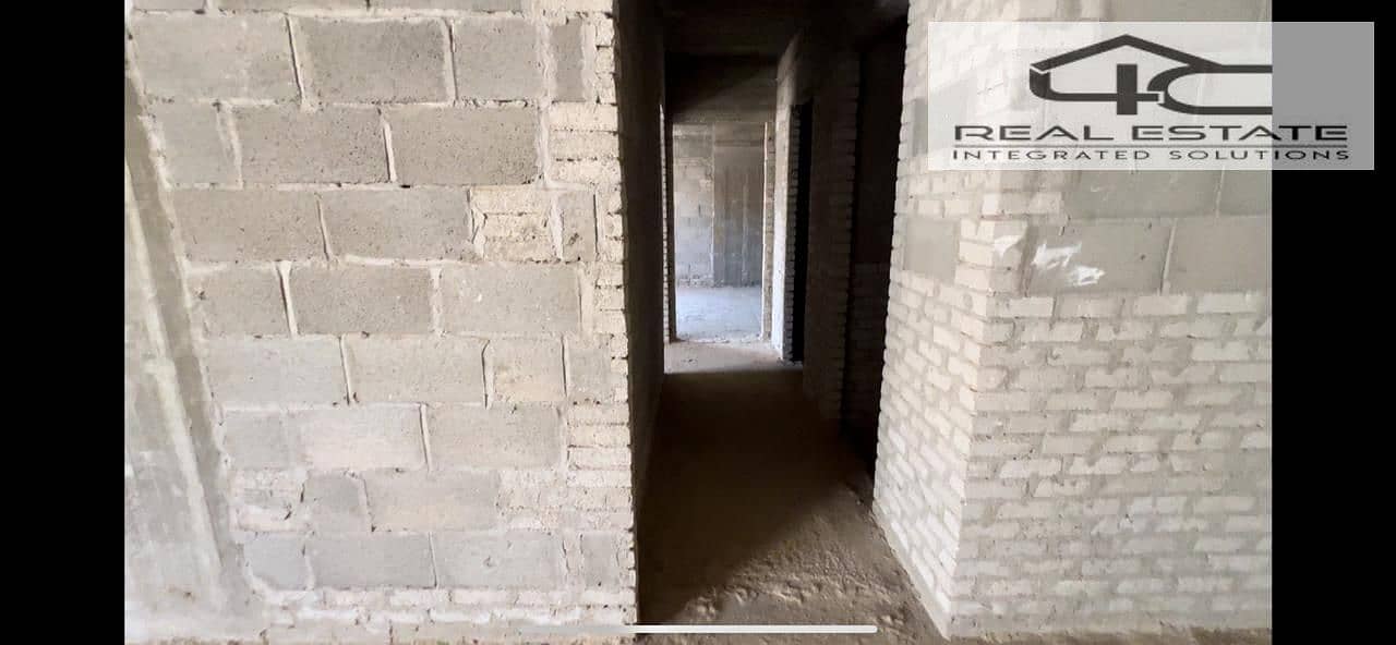 4 WhatsApp Image 2025-10-27 at 2.43. 55 AM (2). jpeg