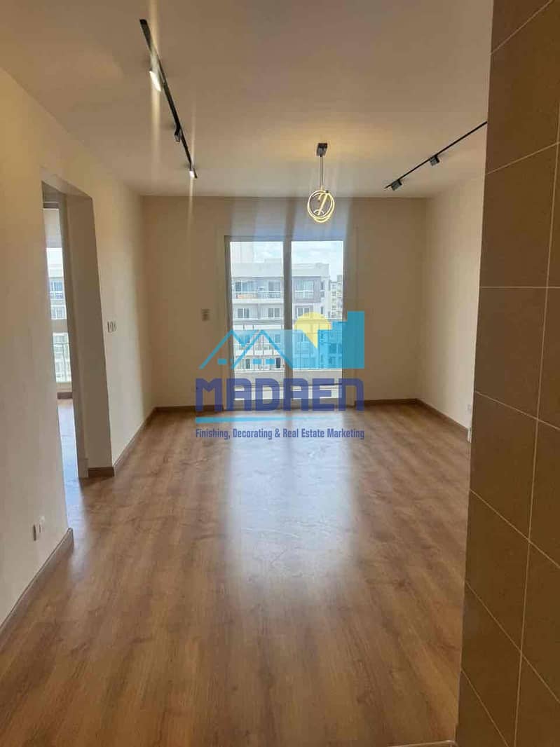 4 2817fa90-991e-4fbe-9e8d-cdb8be5c708e. jpg