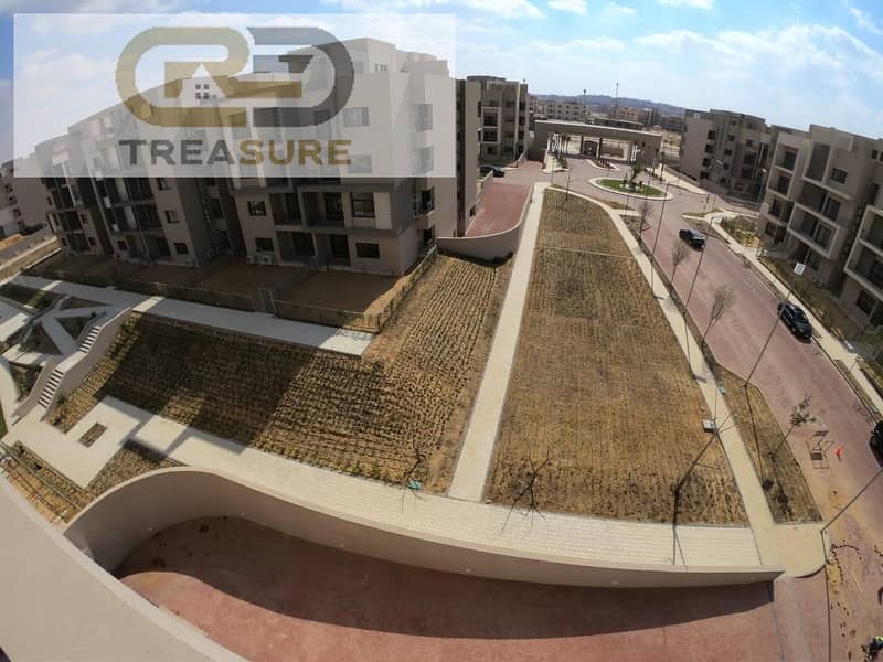 8 WhatsApp Image 2025-10-27 at 11.47. 11 AM. jpeg