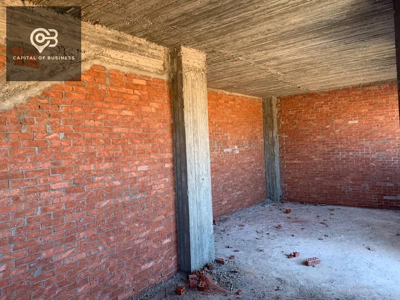 6 WhatsApp Image 2025-10-21 at 12.19. 29 PM. jpeg