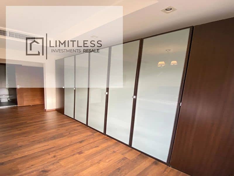 12 WhatsApp Image 2025-10-26 at 12.51. 10 PM_800x600. jpg