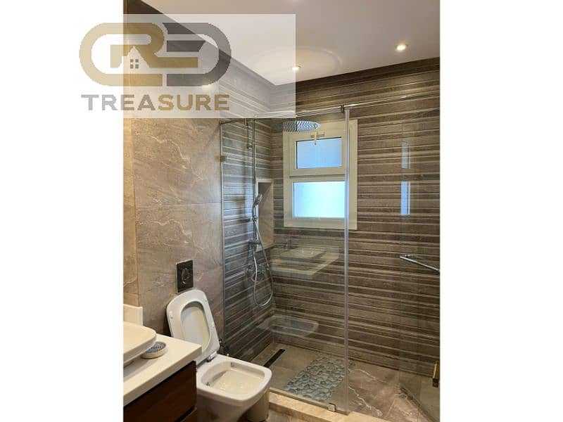 8 WhatsApp Image 2025-10-27 at 12.10. 32 PM (3). jpg