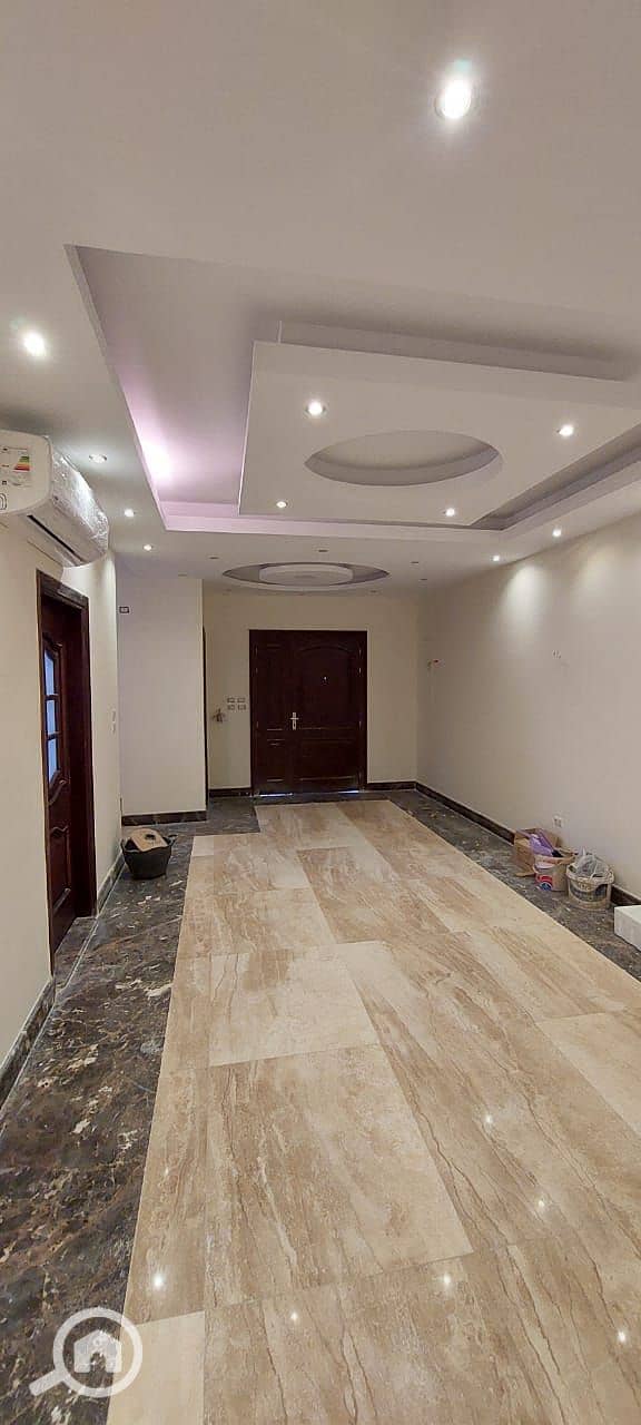 2 3b15ce52-7152-49aa-af70-938d8be1d2e8. jpg