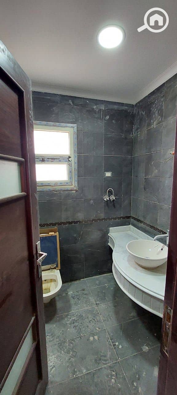 16 626722e6-1ad0-497b-bde1-a9ac2b143f4b. jpg