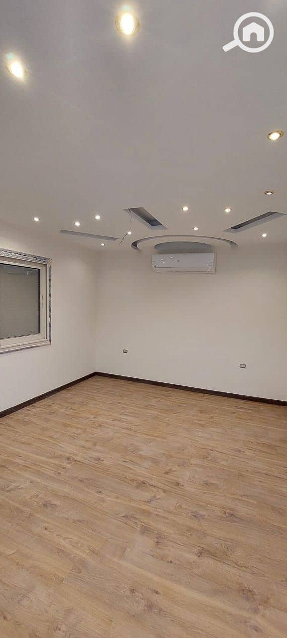 29 f4af66de-229c-40dd-ae50-b30383130481. jpg