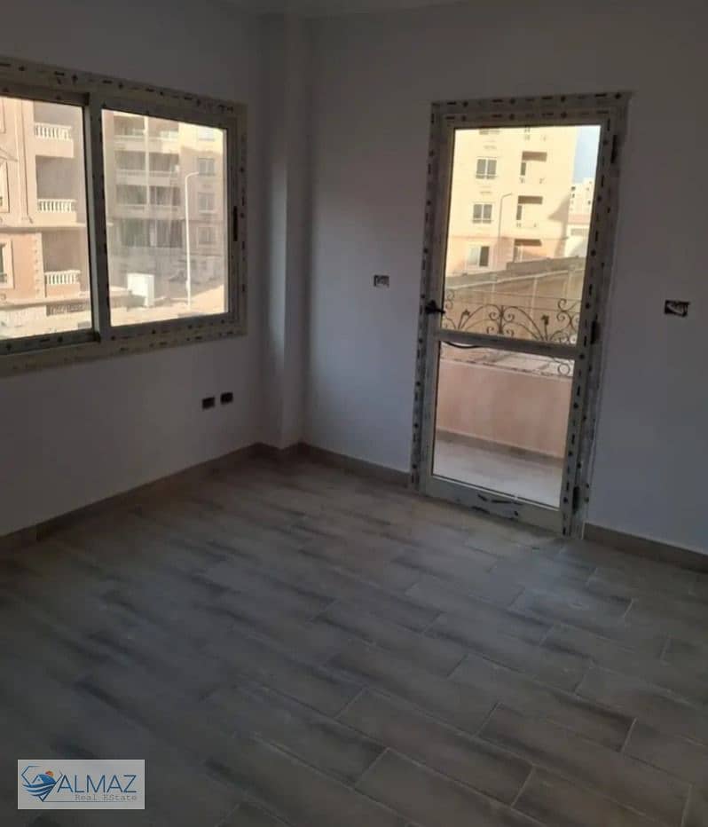 4 WhatsApp Image 2025-10-27 at 1.23. 08 PM (2). jpeg