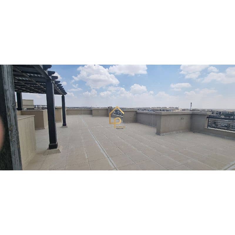 8 WhatsApp Image 2025-10-27 at 12.09. 25 AM (2). jpg