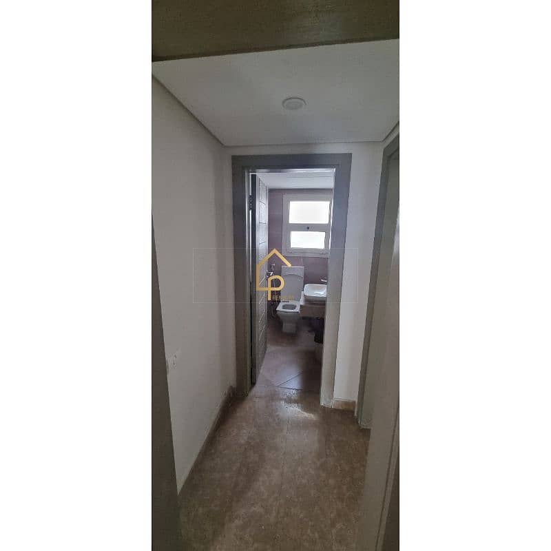 10 WhatsApp Image 2025-10-27 at 12.09. 26 AM (2). jpg