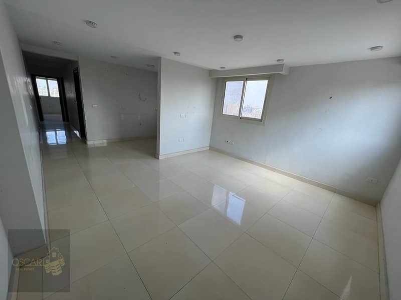 3 45fa871f-5623-45c6-9ebc-7afa3fd7aef5. jpeg