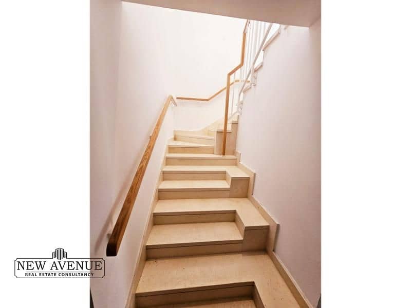 9 410daaa2-ae9e-4060-9c5d-d7c069a75fe8. jpg