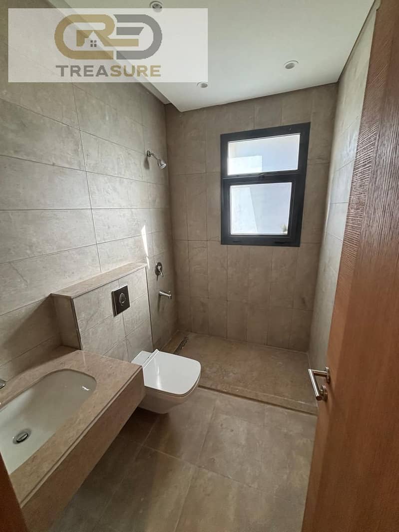 5 WhatsApp Image 2025-10-27 at 11.51. 27 AM (1). jpeg