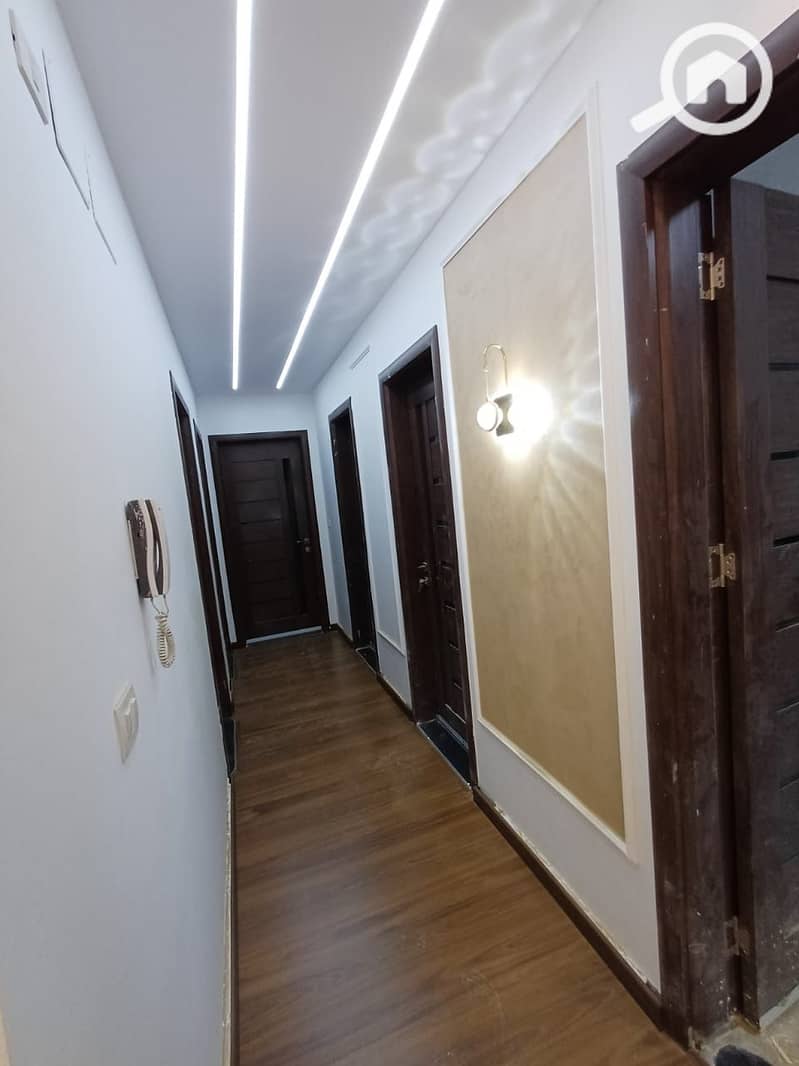 5 WhatsApp Image 2025-10-27 at 1.19. 33 PM(1). jpeg