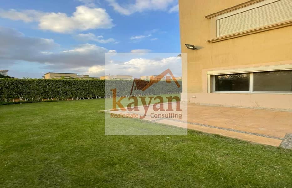 16 5f861e01-7c93-48e2-a5f9-1a64c9a86e57. jpg