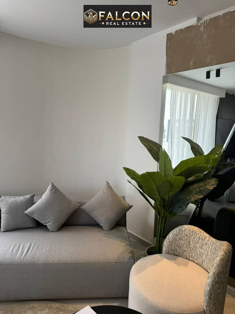 4 3a3fb373-44d8-45a3-a4e8-994550b314c6. jpg