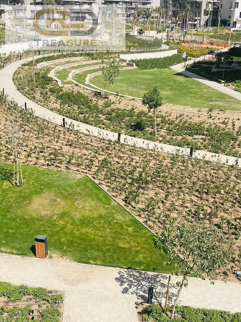 4 WhatsApp Image 2025-10-27 at 11.24. 47 AM (4). jpeg