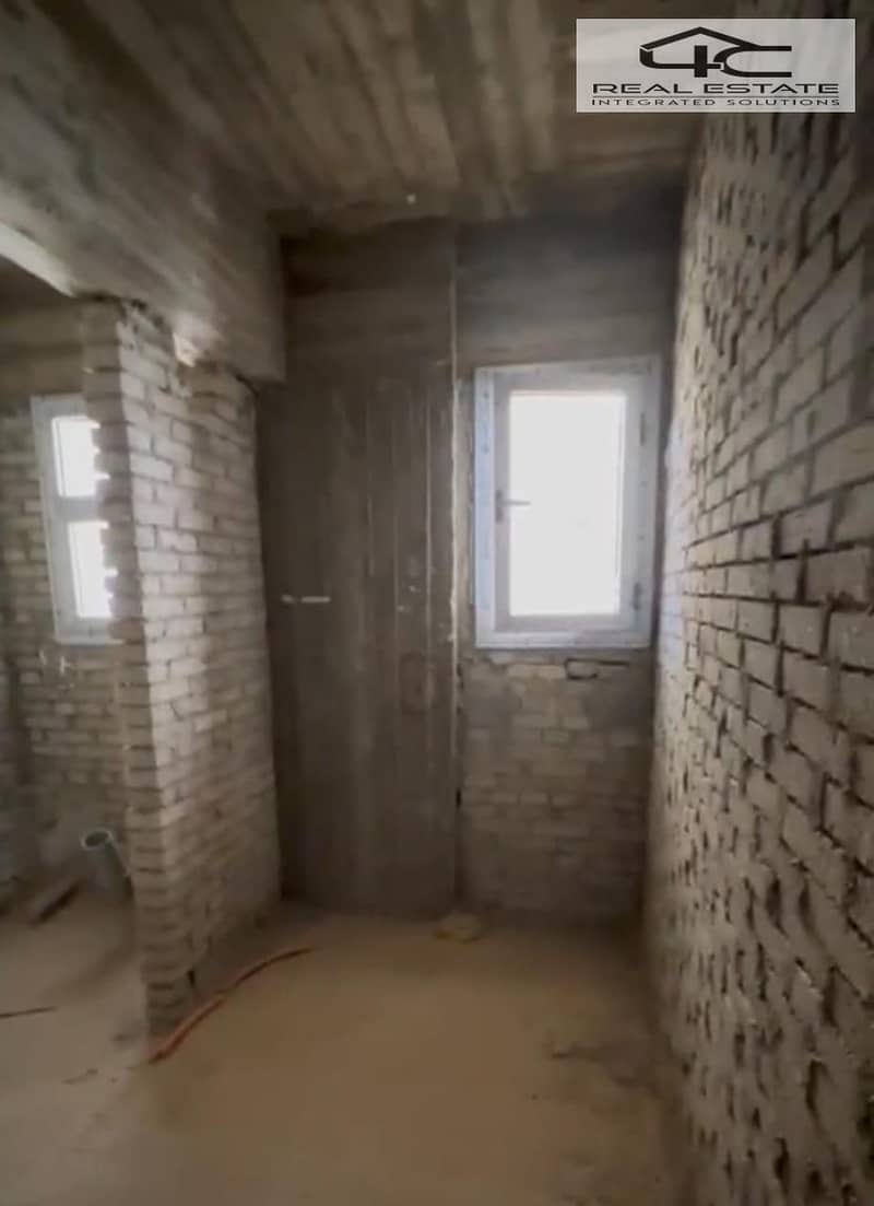 8 WhatsApp Image 2025-10-27 at 2.21. 32 AM (1). jpeg