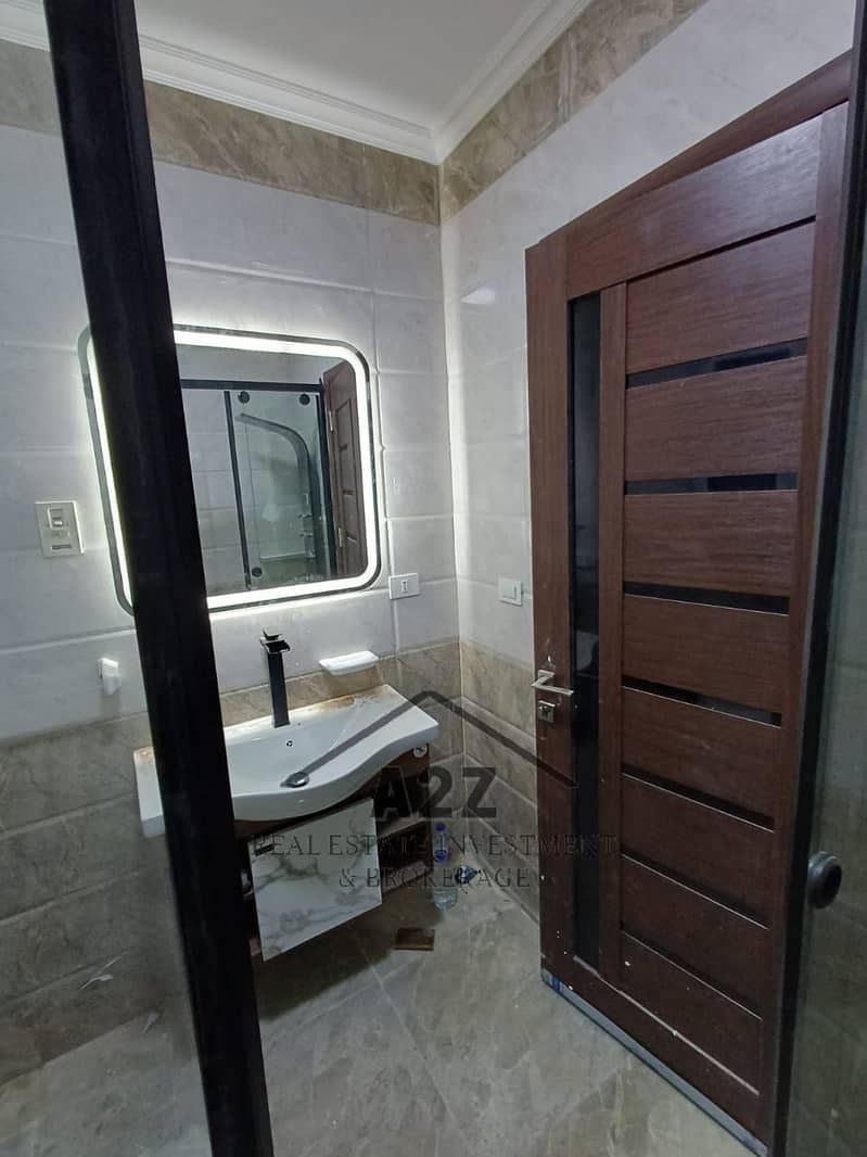 18 WhatsApp Image 2025-10-27 at 12.28. 43 PM (1). jpeg