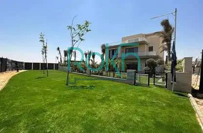 5 7921758-bc890o. jpg