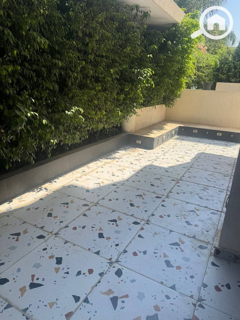 9 ebc11732-93e3-40a0-852d-1c7584684fe1. jpeg