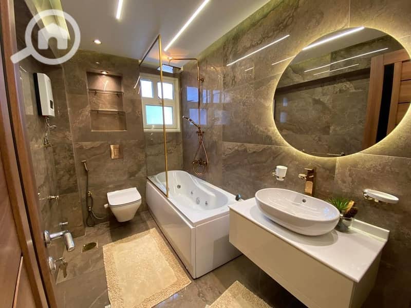 9 WhatsApp Image 2025-10-24 at 2.43. 25 PM (1). jpeg