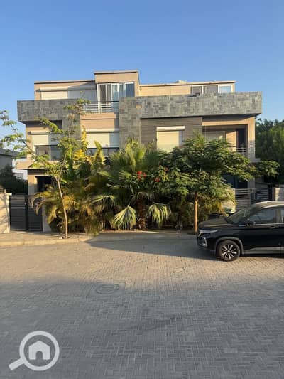 5 Bedroom Villa for Sale in Sheikh Zayed, Giza - WhatsApp Image 2025-10-27 at 12.59. 55_36e35600. jpg