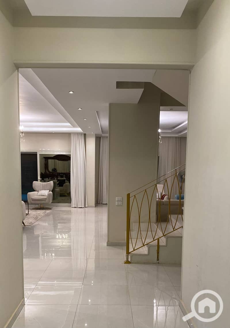 6 WhatsApp Image 2025-10-27 at 13.00. 38_7ba5139d. jpg