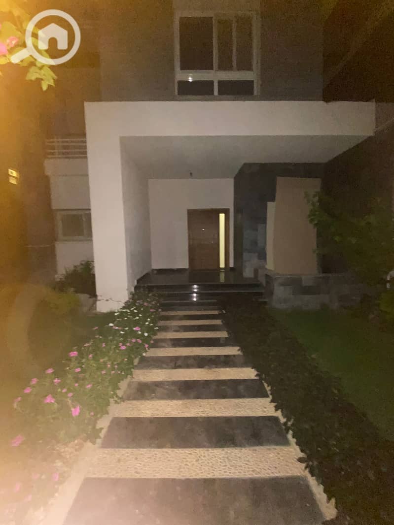 19 WhatsApp Image 2025-10-27 at 13.00. 36_d17c016d. jpg