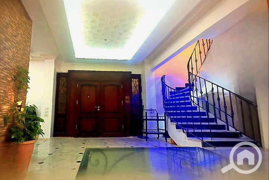 5 WhatsApp Image 2025-10-26 at 10.06. 49 PM (2). jpeg