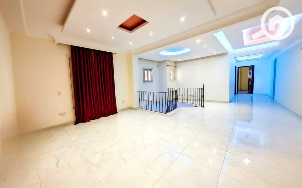 7 WhatsApp Image 2025-10-26 at 10.06. 54 PM (1). jpeg