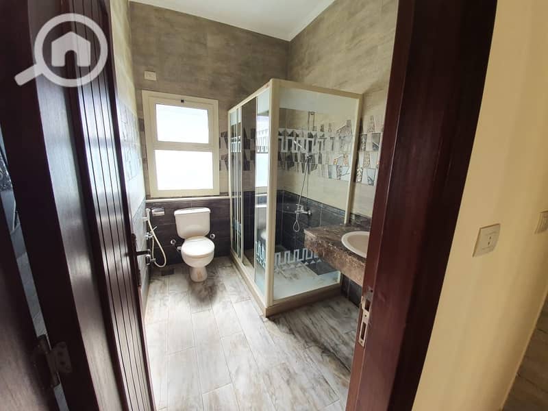 10 WhatsApp Image 2025-10-19 at 17.47. 04 (1). jpeg