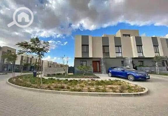 6 548871382_1326989729019907_1868258304185726317_n. jpg