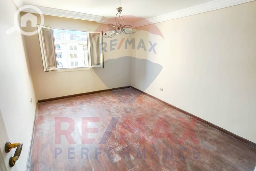 8 WhatsApp Image 2025-10-23 at 12.37. 23 PM (1). JPG