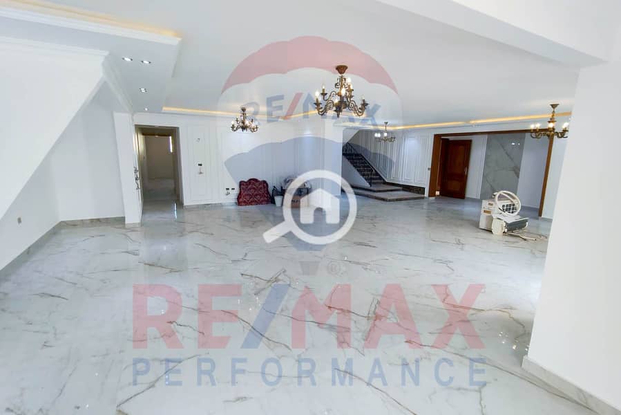 10 WhatsApp Image 2025-10-23 at 12.37. 21 PM (4). JPG