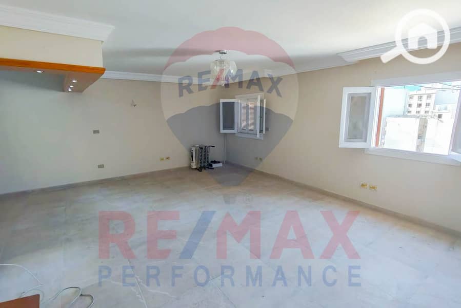 11 WhatsApp Image 2025-10-23 at 12.37. 24 PM (4). JPG