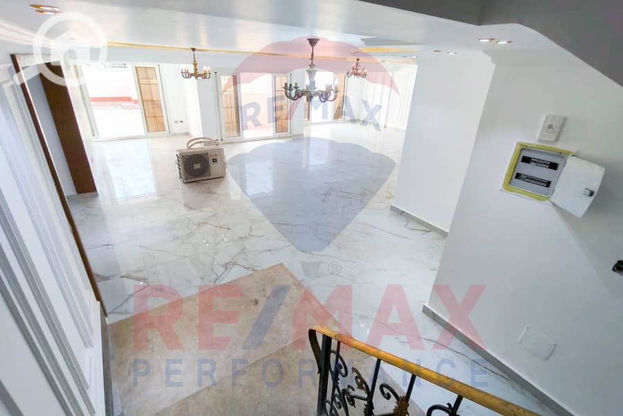 12 WhatsApp Image 2025-10-23 at 12.37. 22 PM (2). JPG