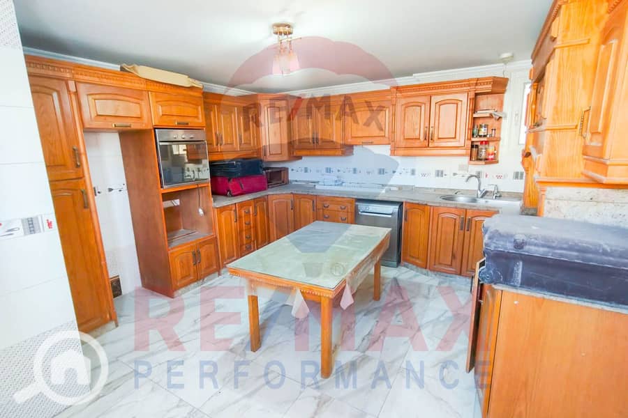 17 WhatsApp Image 2025-10-23 at 12.37. 20 PM. JPG