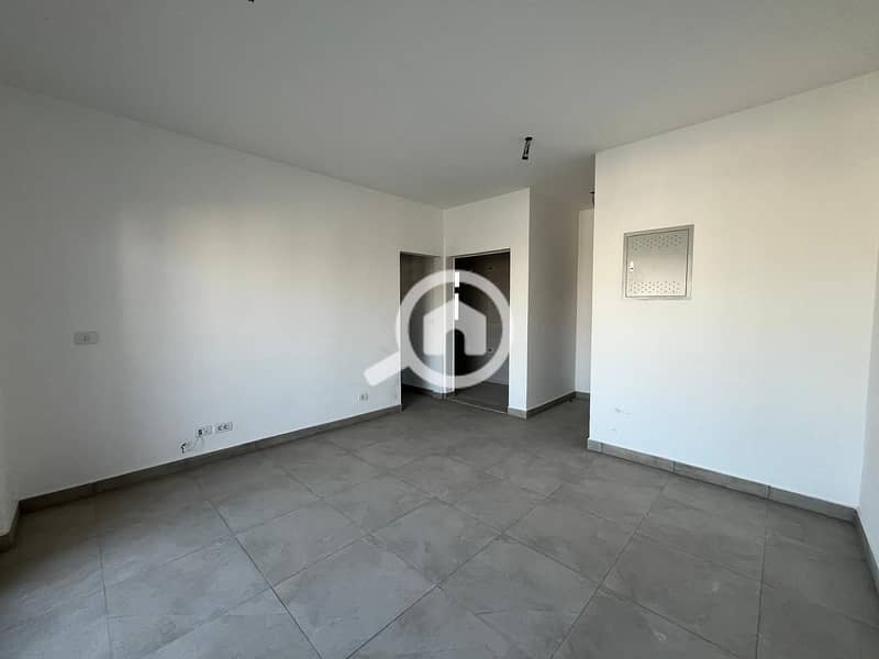 4 WhatsApp Image 2025-10-27 at 1.25. 49 PM. jpeg