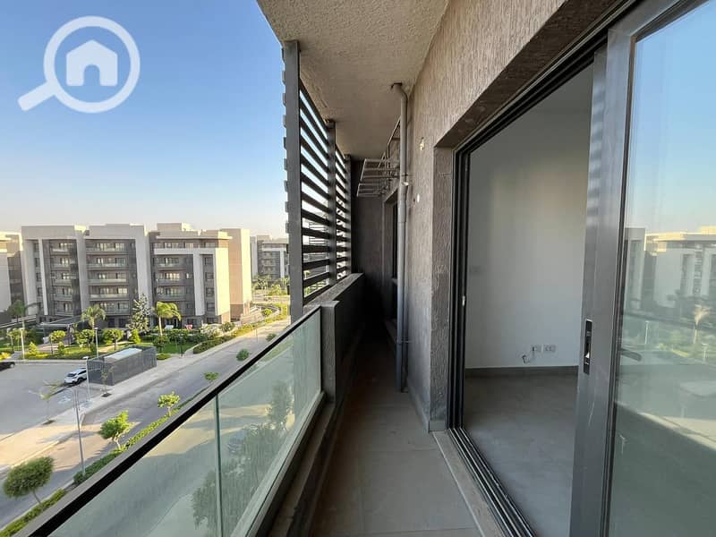 5 WhatsApp Image 2025-10-27 at 1.25. 48 PM. jpeg