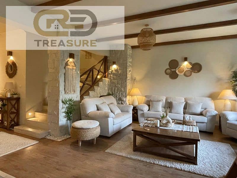 2 WhatsApp Image 2025-10-27 at 1.53. 10 PM (1). jpg