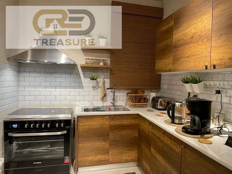 4 WhatsApp Image 2025-10-27 at 1.53. 08 PM (1). jpg